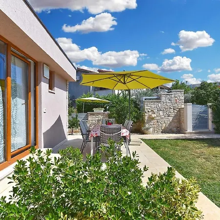 Fuer 6 Personen Ca 100 Qm In Fazana, Istrien Istrische Riviera Apartment Fazana